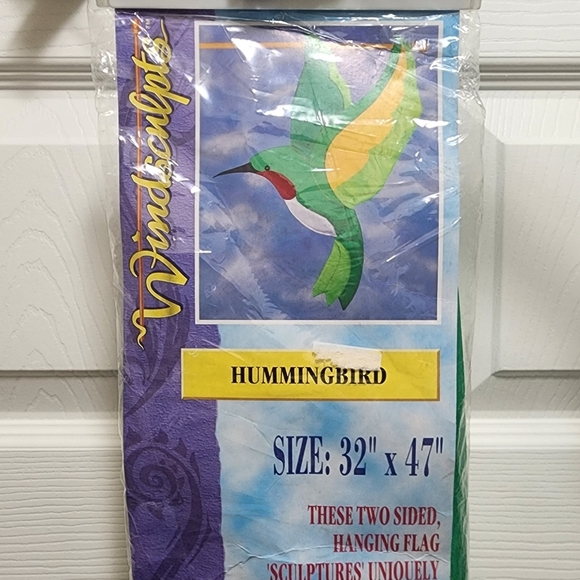 Windsculpts Other - New- 1996 Windsculpts Hummingbird Flag 32x47" Nylon